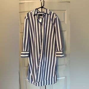 NEW! Banana Republic Oversized button down dress. Size:M